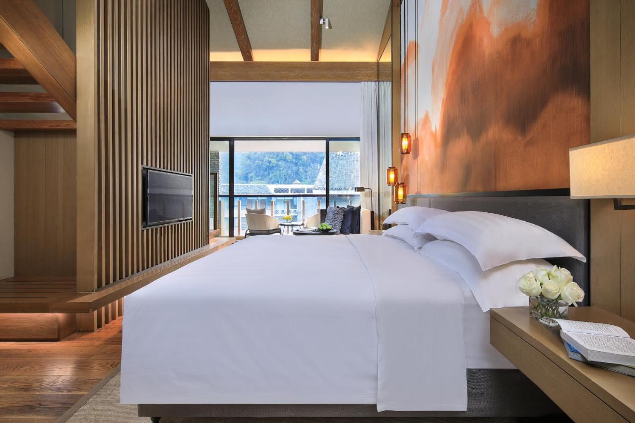 Yangshuo West Street Hotel Экстерьер фото